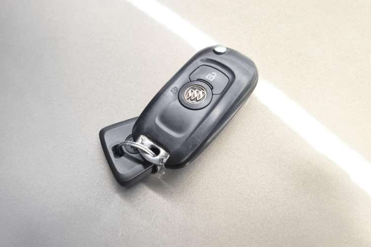 Used Buick GL6 2018 18T 6-Seater Elite Model Vehicle Key
