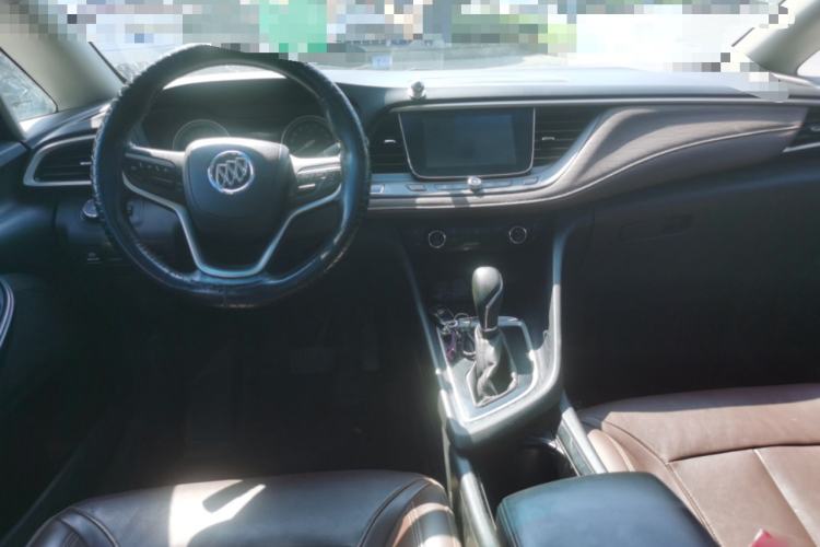 Used Buick GL6 2018 18T 5-seat Luxury Model Center Console