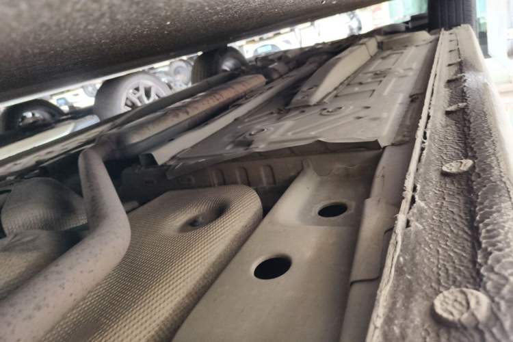 Used Buick GL6 2018 18T 6-Seater Luxury Model Chassis Rear Left