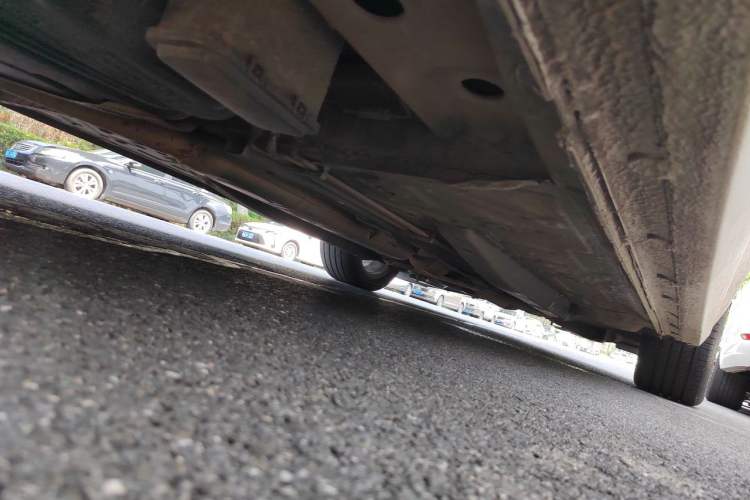 Used Buick GL6 2018 18T 6-Seater Prestige Model Chassis Rear Right