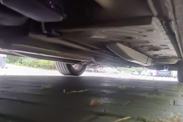 Used Buick GL6 2018 18T 6-Seater Prestige Model Chassis Rear Right