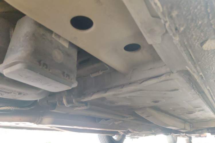 Used Buick GL6 2018 18T 6-Seater Luxury Model Chassis Rear Right