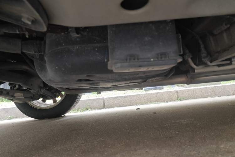 Used Buick GL6 2018 18T 6-Seater Luxury Model Chassis Rear Right