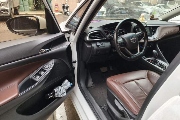 Used Buick GL6 2018 18T 6-Seater Luxury Model Driver Seat