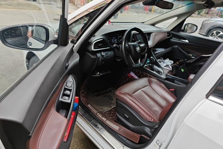 Used Buick GL6 2018 18T 6-Seater Prestige Model Driver Seat