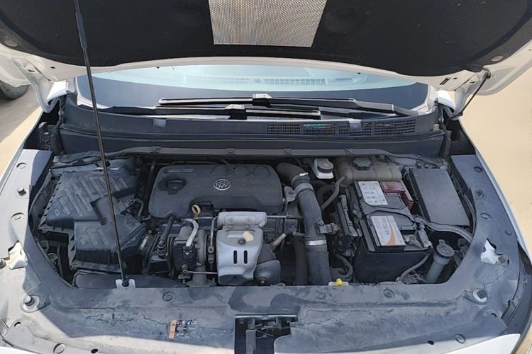 Used Buick GL6 2018 18T 6-Seater Luxury Model Engine Bay