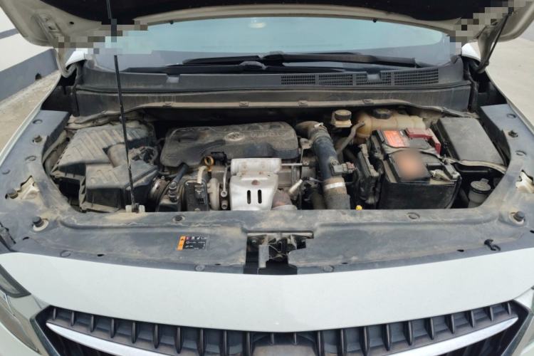 Used Buick GL6 2018 18T 6-Seater Luxury Model Engine Bay