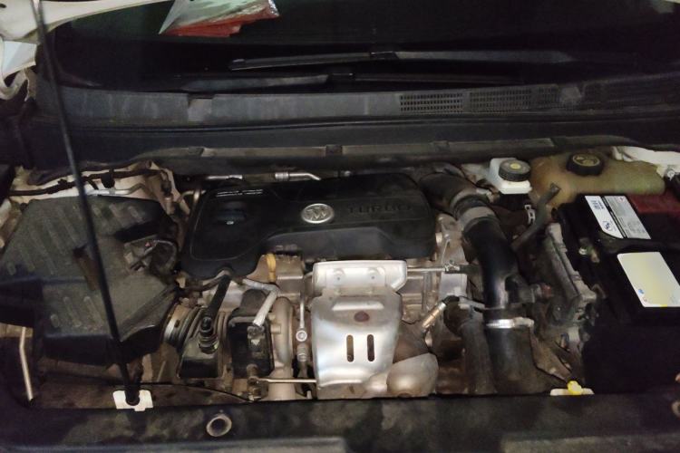 Used Buick GL6 2018 18T 6-Seater Elite Model Engine Bay