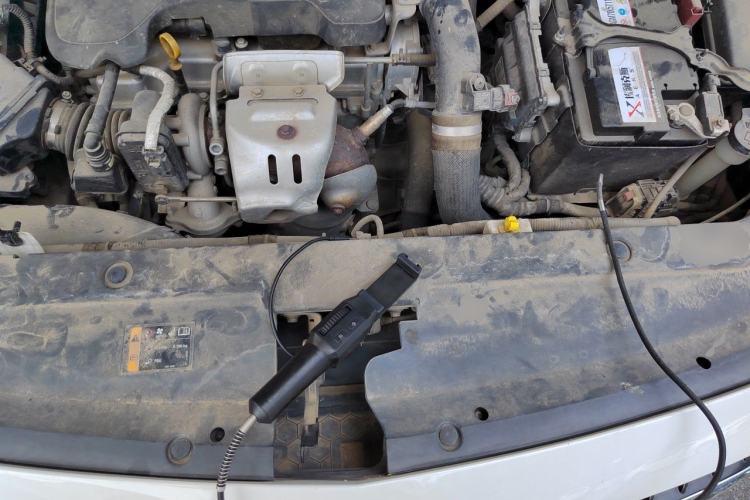 Used Buick GL6 2018 18T 6-Seater Prestige Model Engine Bay