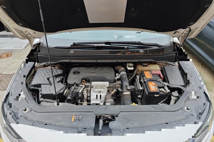 Used Buick GL6 2018 18T 6-Seater Prestige Model Engine Bay
