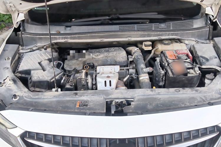 Used Buick GL6 2018 18T 6-Seater Luxury Model Engine Bay