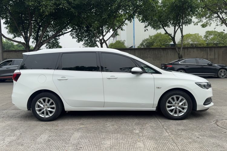 Used Buick GL6 2018 18T 6-Seater Elite Model Exterior 3