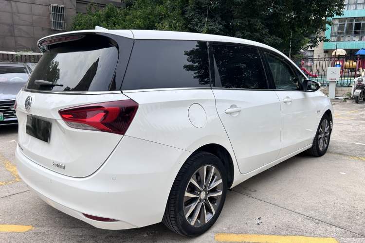 Used Buick GL6 2018 18T 6-Seater Prestige Model Exterior 3