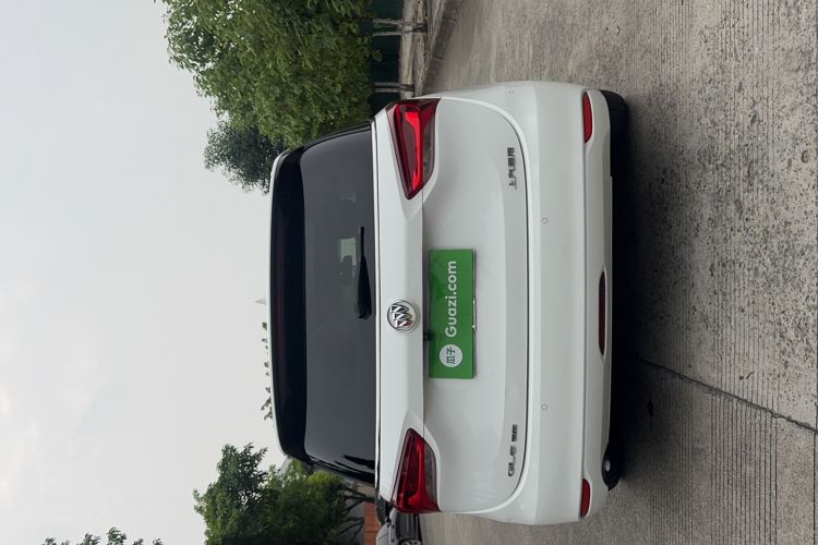 Used Buick GL6 2018 18T 6-Seater Elite Model Exterior 5