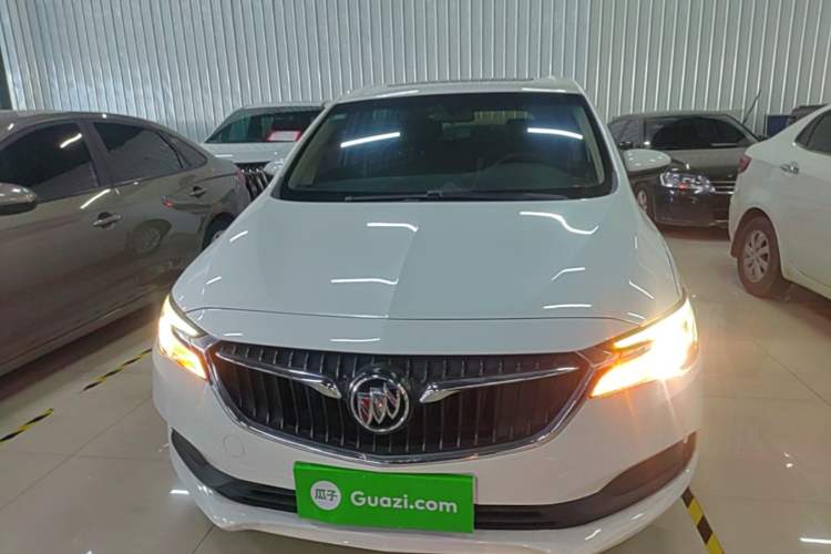 Used Buick GL6 2018 18T 6-Seater Elite Model Front