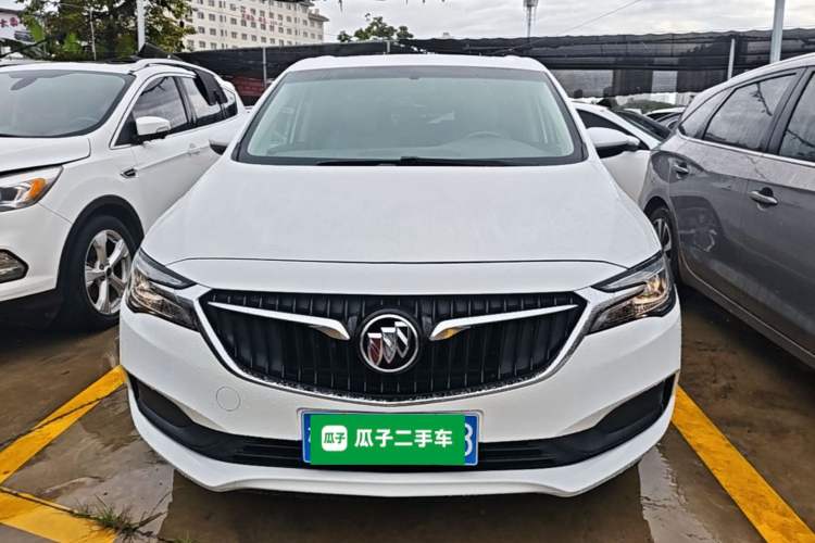 Used Buick GL6 2018 18T 6-Seater Elite Model Front