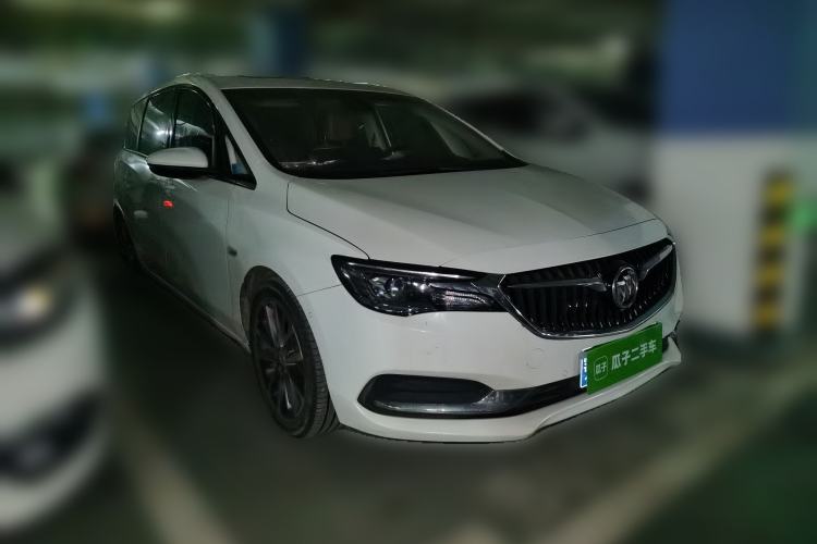 Used Buick GL6 2018 18T 6-Seater Elite Model Front Right 45 Deg