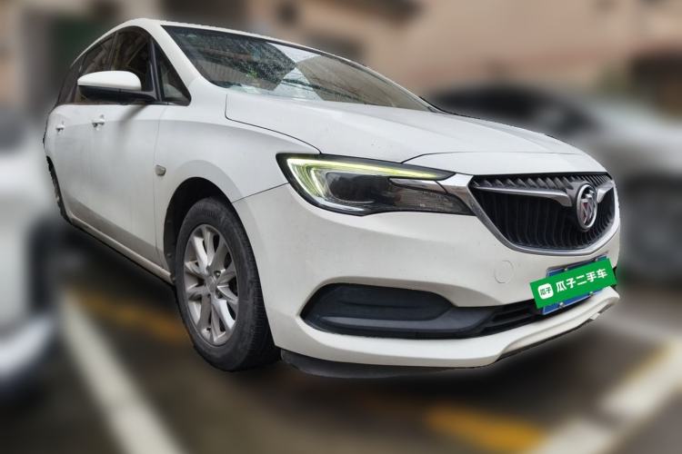 Used Buick GL6 2018 18T 6-Seater Luxury Model Front Right 45 Deg