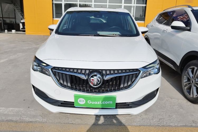 Used Buick GL6 2018 18T 6-Seater Luxury Model Front