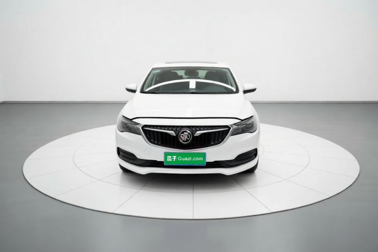 Used Buick GL6 2018 18T 6-Seater Luxury Model Front