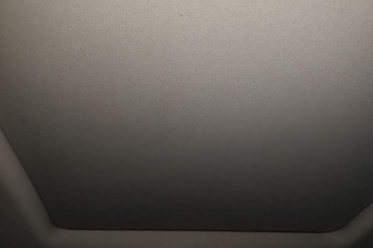Used Buick GL6 2018 18T 6-Seater Luxury Model Headliner