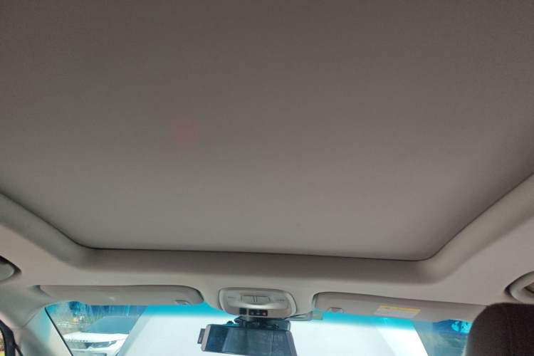 Used Buick GL6 2018 18T 6-Seater Prestige Model Headliner