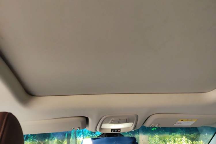 Used Buick GL6 2018 18T 6-Seater Luxury Model Headliner