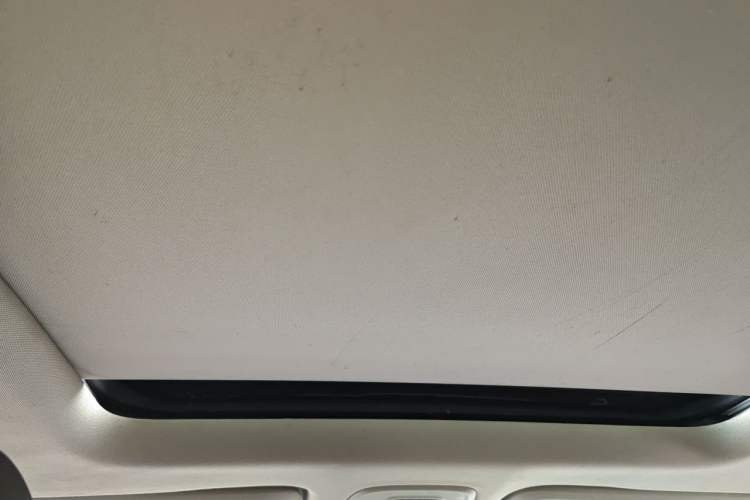 Used Buick GL6 2018 18T 6-Seater Luxury Model Headliner