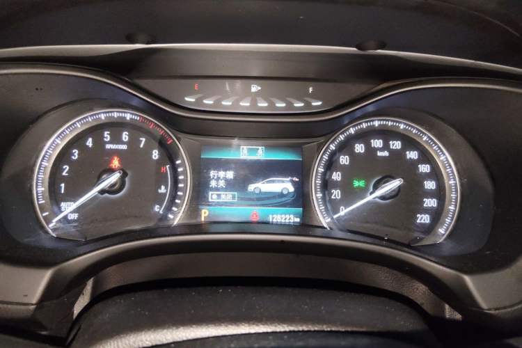 Used Buick GL6 2018 18T 6-Seater Elite Model Instrument Cluster
