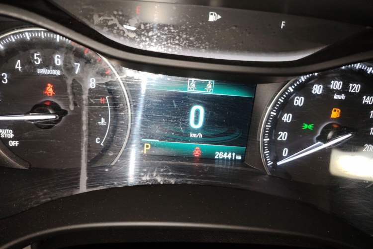 Used Buick GL6 2018 18T 6-Seater Elite Model Instrument Cluster