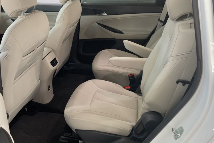 Used Buick GL6 2018 18T 6-Seater Elite Model Interior 1