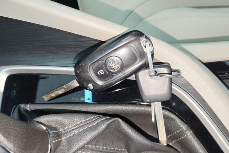 Used Buick GL6 2018 18T 6-Seater Elite Model Interior 1
