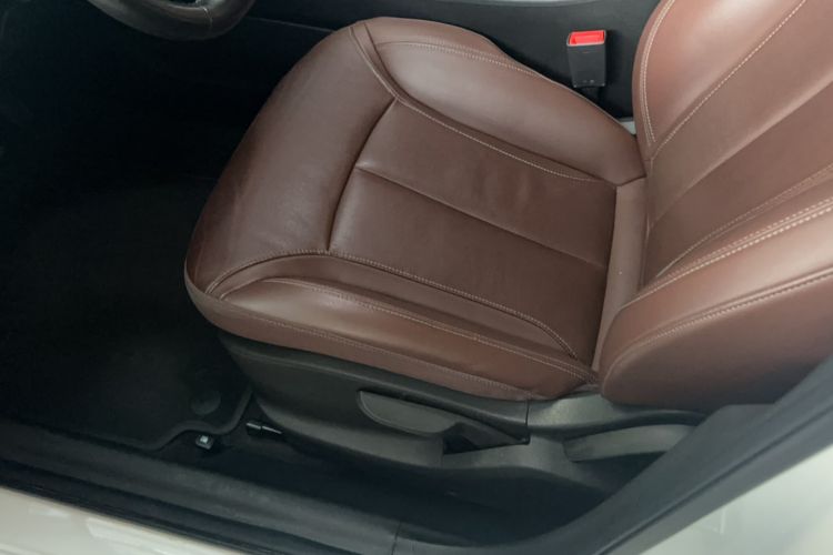 Used Buick GL6 2018 18T 6-Seater Prestige Model Interior 2
