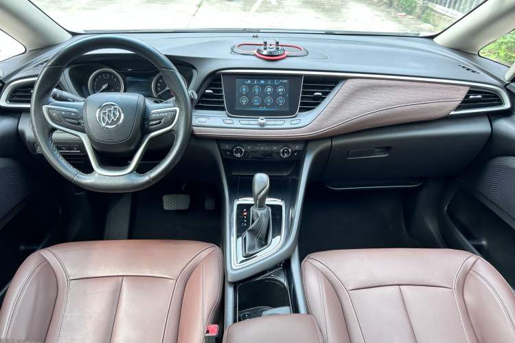 Used Buick GL6 2018 18T 6-Seater Prestige Model Interior 3