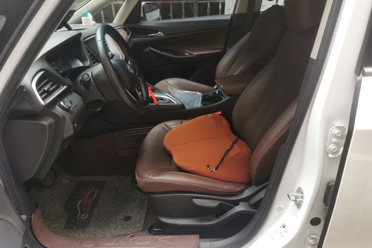 Used Buick GL6 2018 18T 6-Seater Luxury Model Left Front Seat