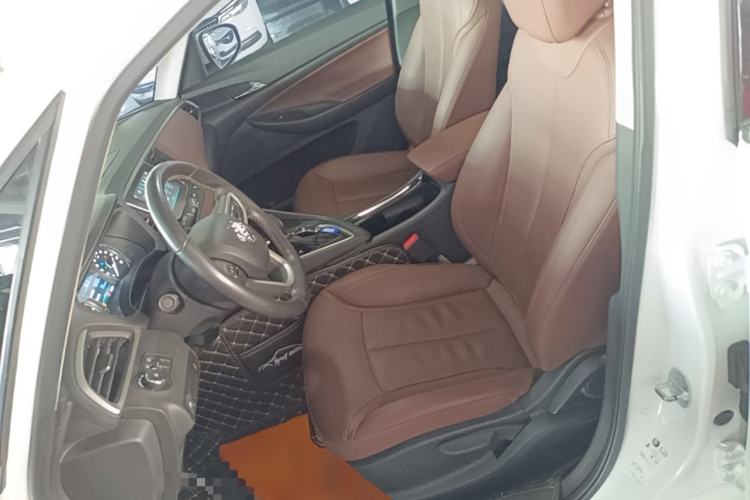 Used Buick GL6 2018 18T 6-Seater Luxury Model Left Front Seat