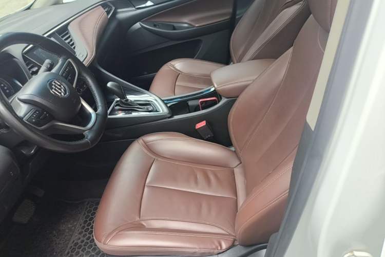 Used Buick GL6 2018 18T 6-Seater Luxury Model Left Front Seat