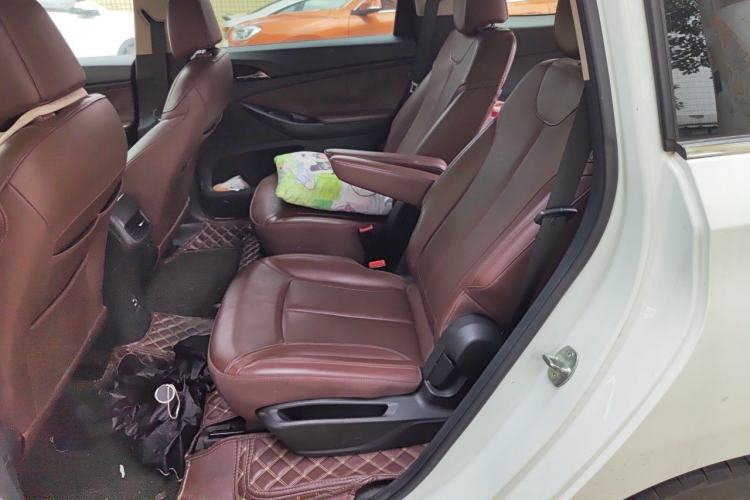 Used Buick GL6 2018 18T 6-Seater Prestige Model Left Rear Seat
