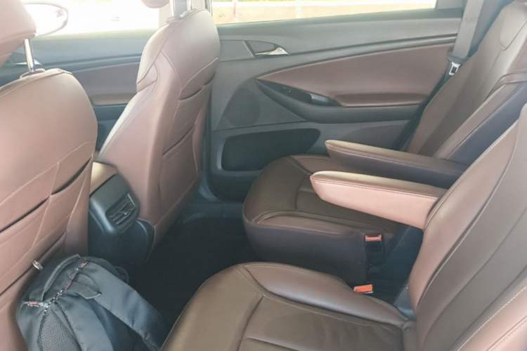 Used Buick GL6 2018 18T 6-Seater Prestige Model Left Rear Seat