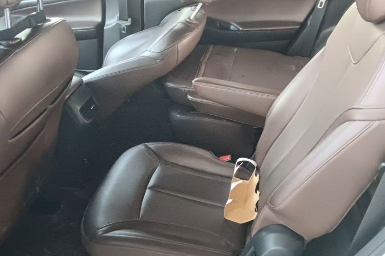 Used Buick GL6 2018 18T 6-Seater Luxury Model Left Rear Seat