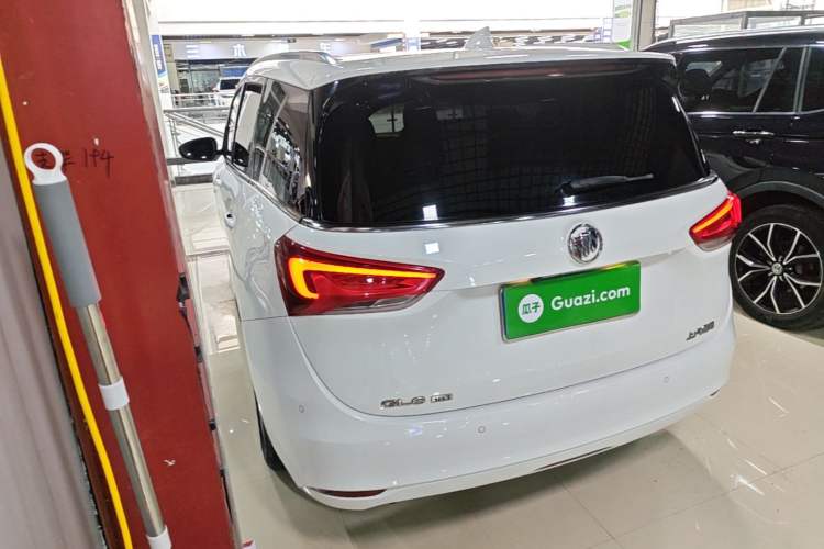 Used Buick GL6 2018 18T 6-Seater Luxury Model Rear Left 45 Deg