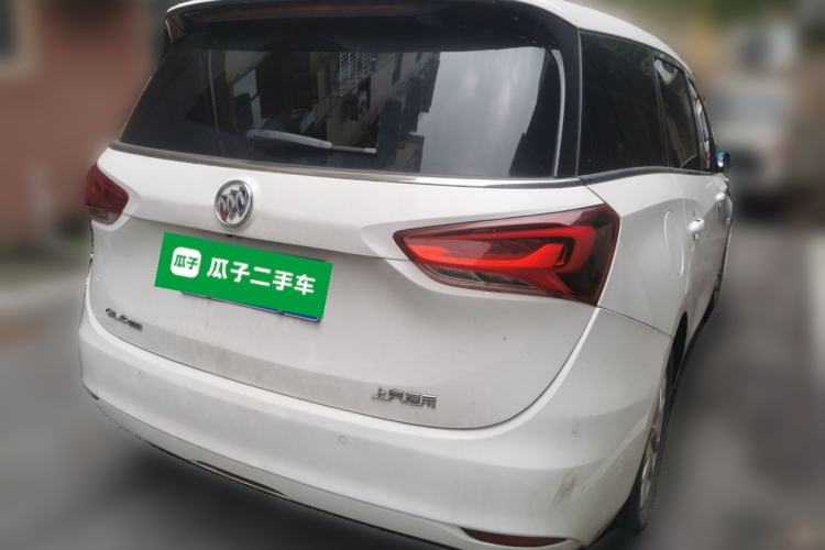Used Buick GL6 2018 18T 6-Seater Luxury Model Rear Right 45 Deg