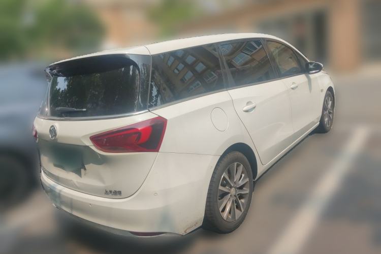 Used Buick GL6 2018 18T 6-Seater Prestige Model Rear Right 45 Deg