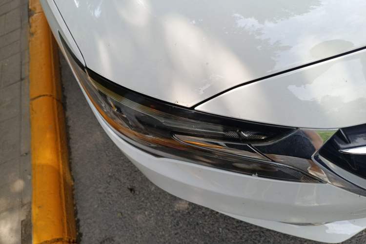 Used Buick GL6 2018 18T 6-Seater Prestige Model Right Front Headlight
