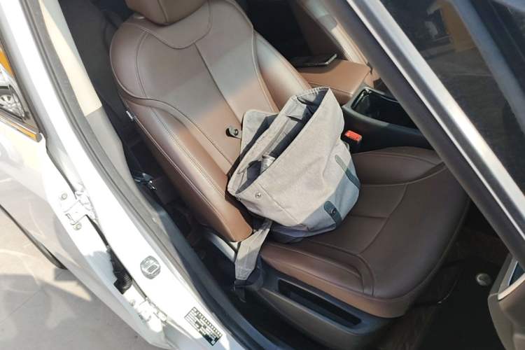Used Buick GL6 2018 18T 6-Seater Luxury Model Right Front Seat