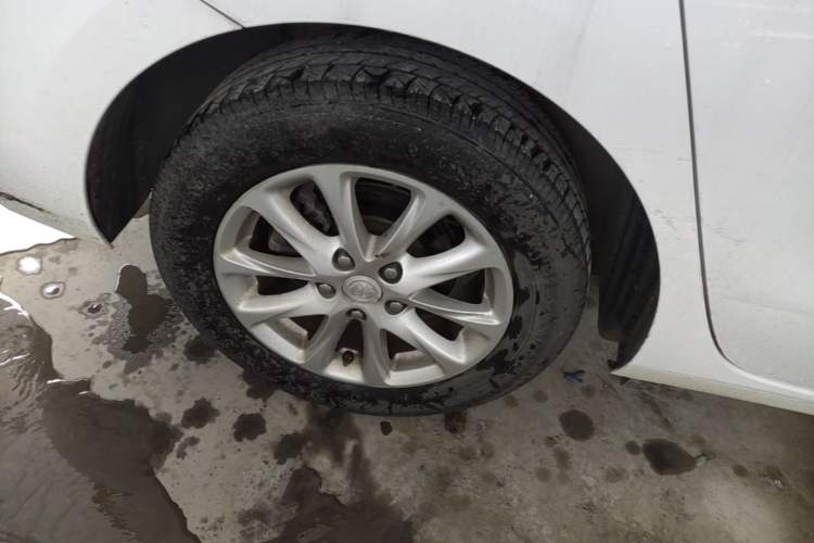 Used Buick GL6 2018 18T 6-Seater Luxury Model Right Rear Wheel Hub