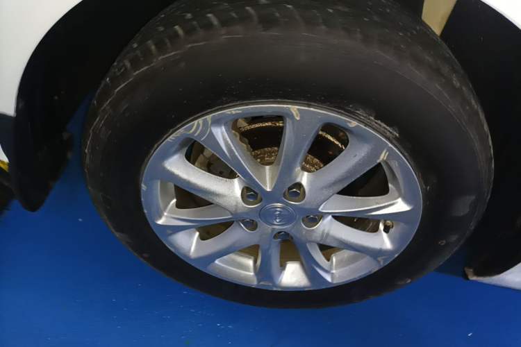 Used Buick GL6 2018 18T 5-Seater Elite Version Right Rear Wheel Hub