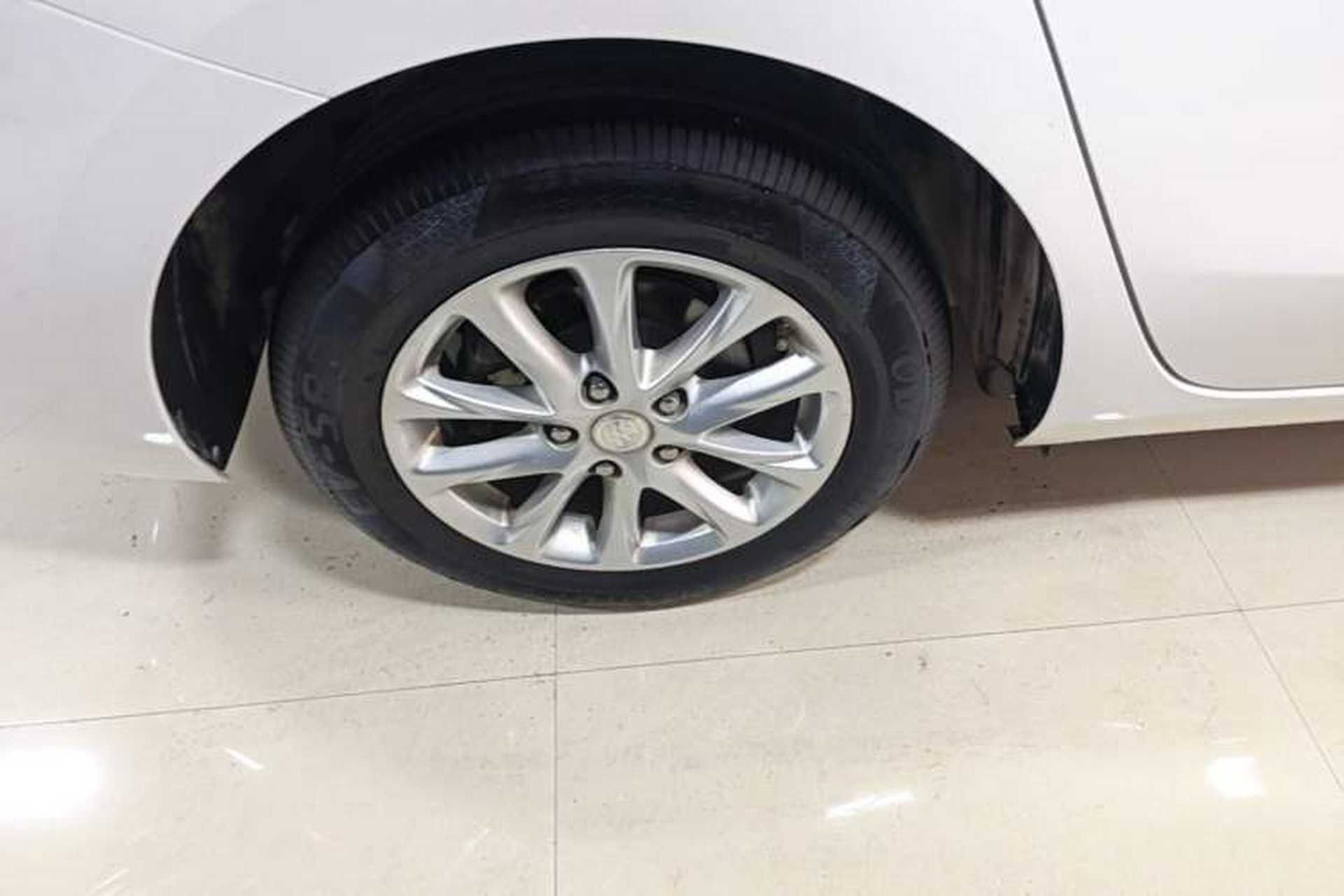 Used Buick GL6 2018 18T 6-Seater Luxury Model Right Rear Wheel Hub