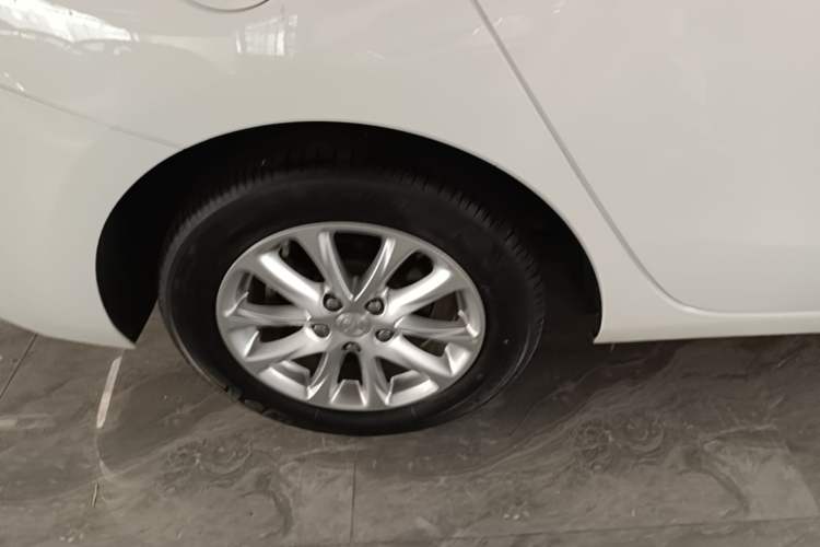 Used Buick GL6 2018 18T 6-Seater Luxury Model Right Rear Wheel Hub
