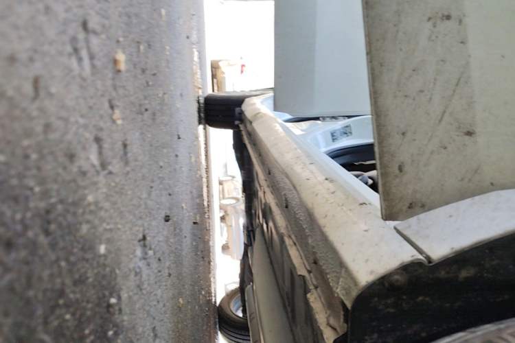 Used Buick GL6 2018 18T 6-Seater Luxury Model Right Side Sill